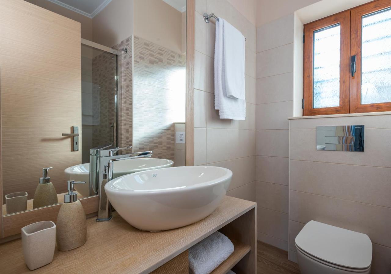 סיבוטה Iris Villas Lefkada - Marine Villa With Private Sea Access מראה חיצוני תמונה